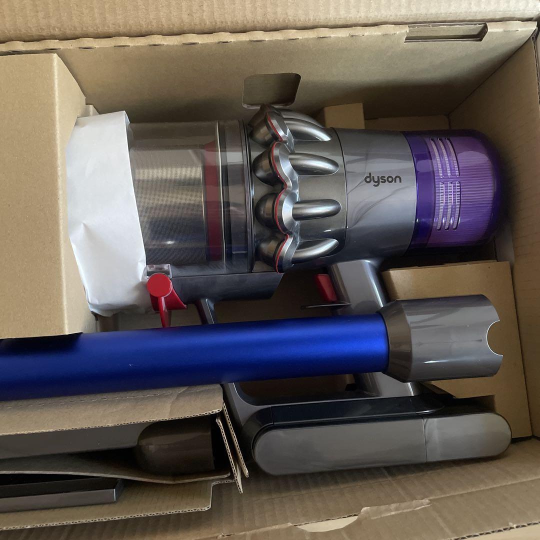 【GREEN GREEN 】Dyson V11 fluffyジャンク品 GREEN GREEN 様専用】Dyson V11 fluffyジャンク品