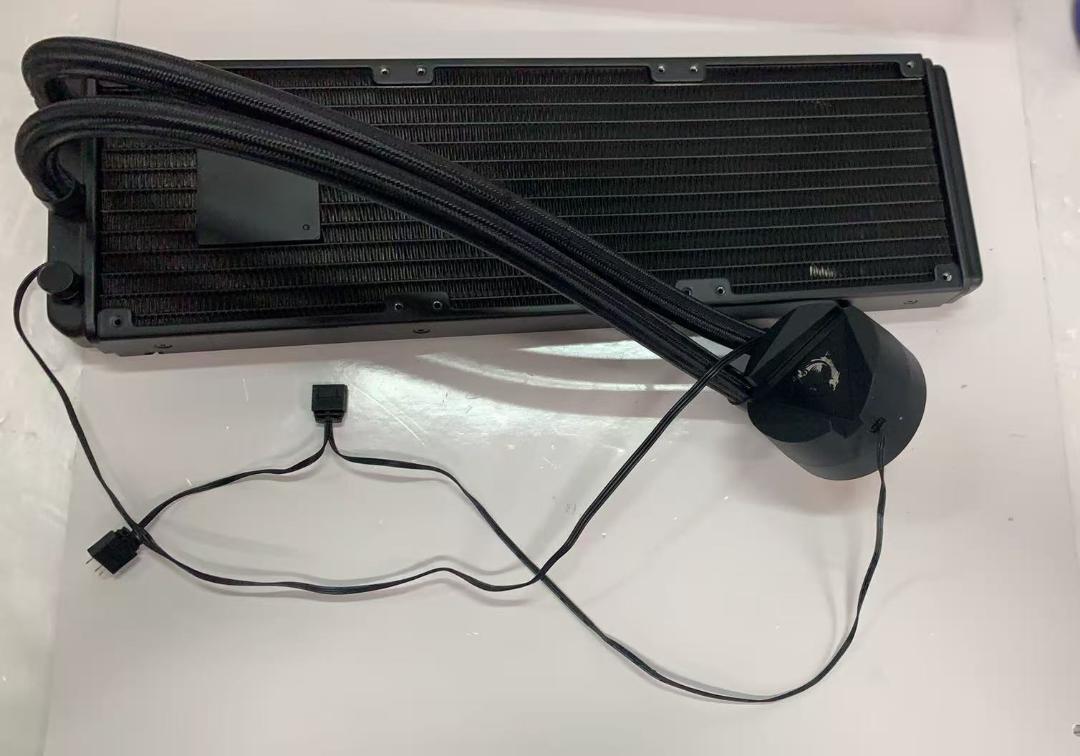 MSI MAG Core Liquid 360R V2 簡易水冷CPUクーラー