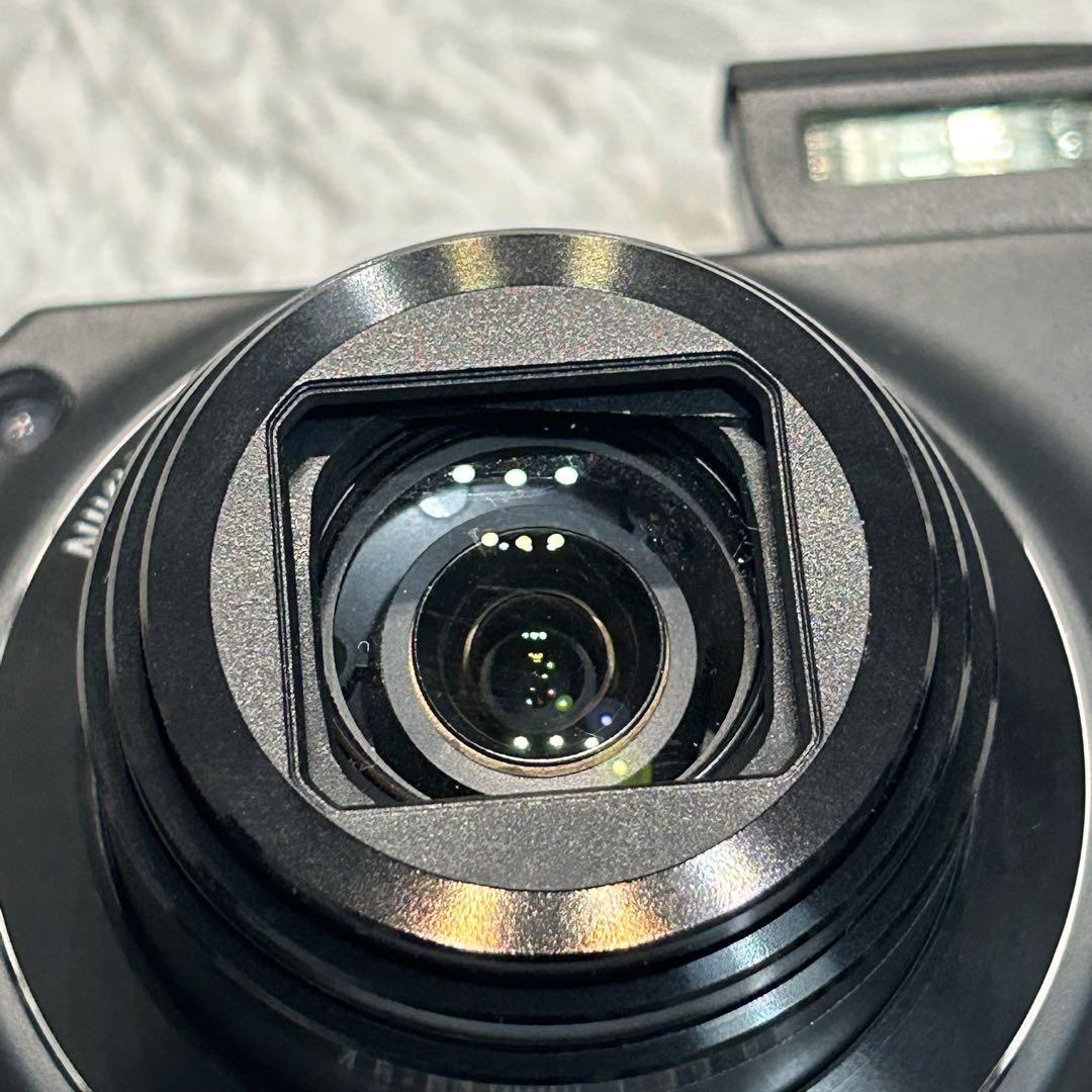 ニコン　Nikon COOLPIX S8200 デジカメブラック ジャンク
