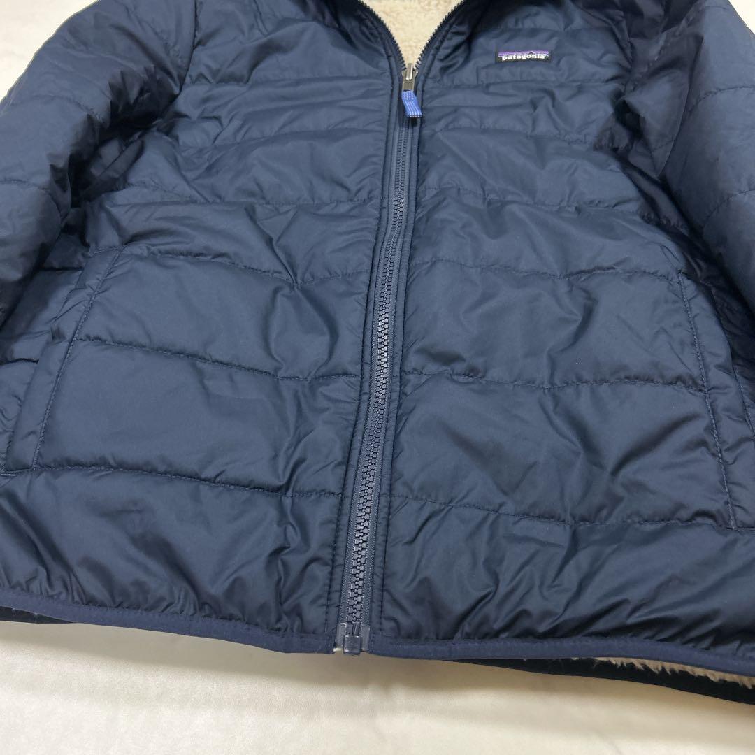 【未使用】Patagonia リバーシブル レディフレディフーディジャケット 【未使用】Patagonia リバーシブル レディフレディフーディジャケット
