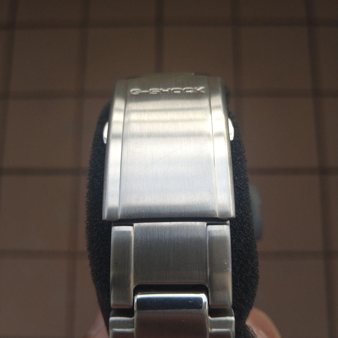 配送商品は通常配送無料 G-SHOCK GST-W110D G-STEEL 電波ソーラー ジーショック目立った傷や汚れなし