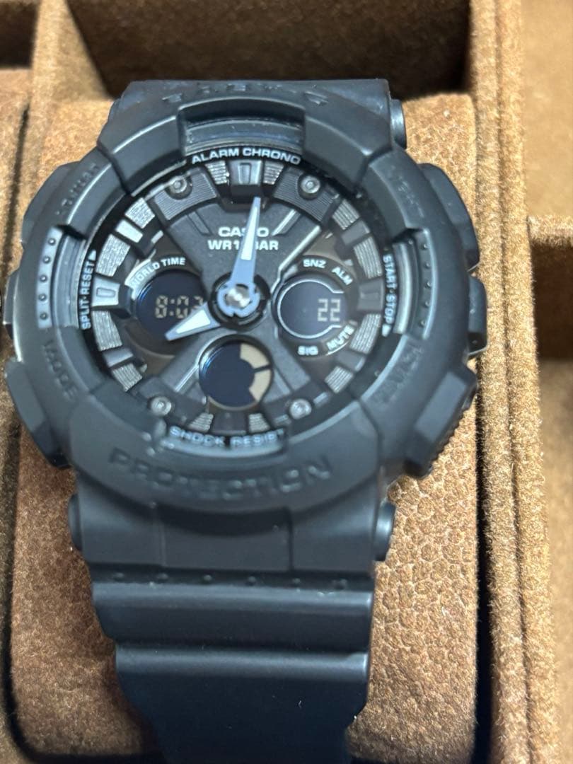 CASIO G-SHOCK ブラックデジタル腕時計