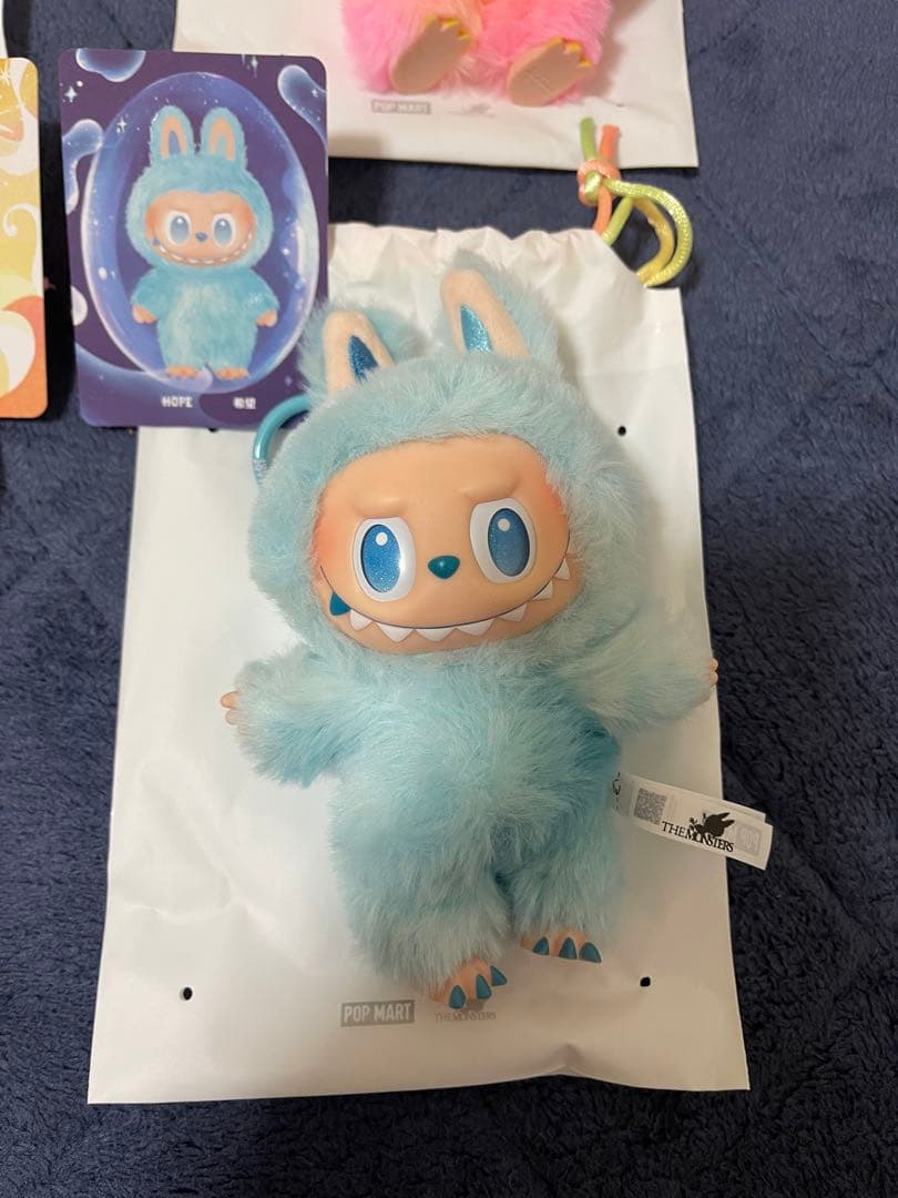 ［正規品］ラブブ　Big into Energy ぬいぐるみ