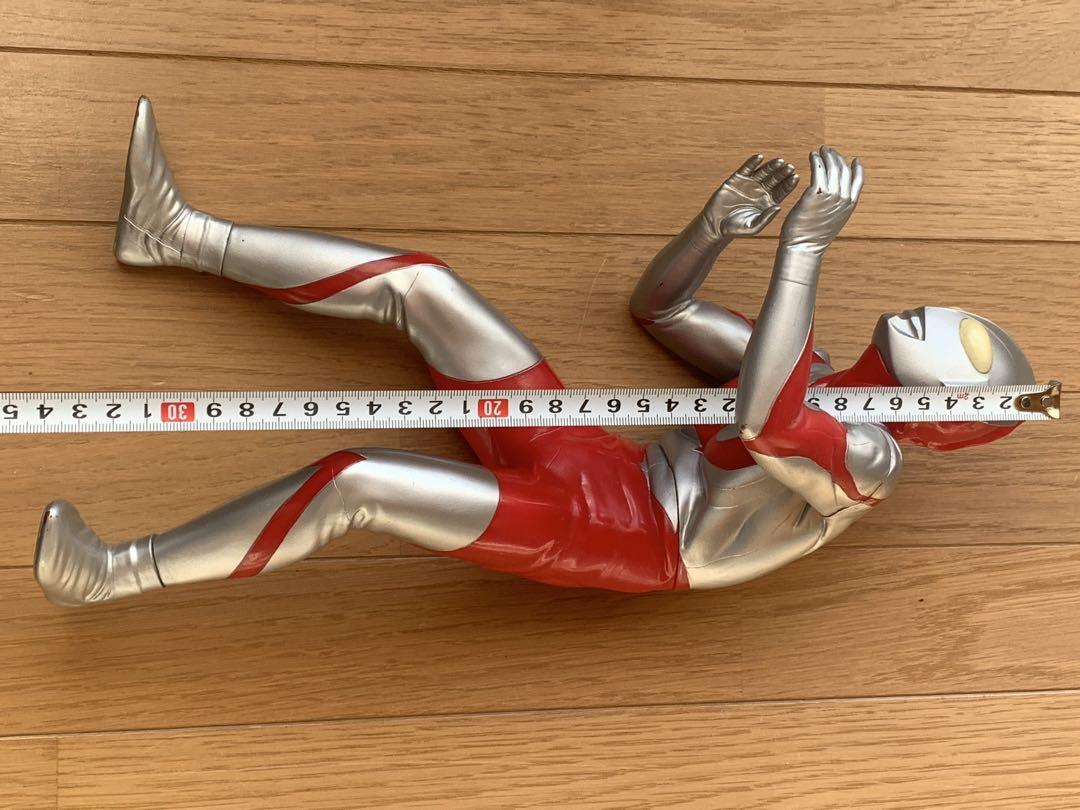 初代ウルトラマン フィギュア　約35ｃｍ