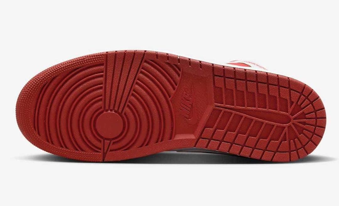 Nike Air Jordan 1 Mid SE 