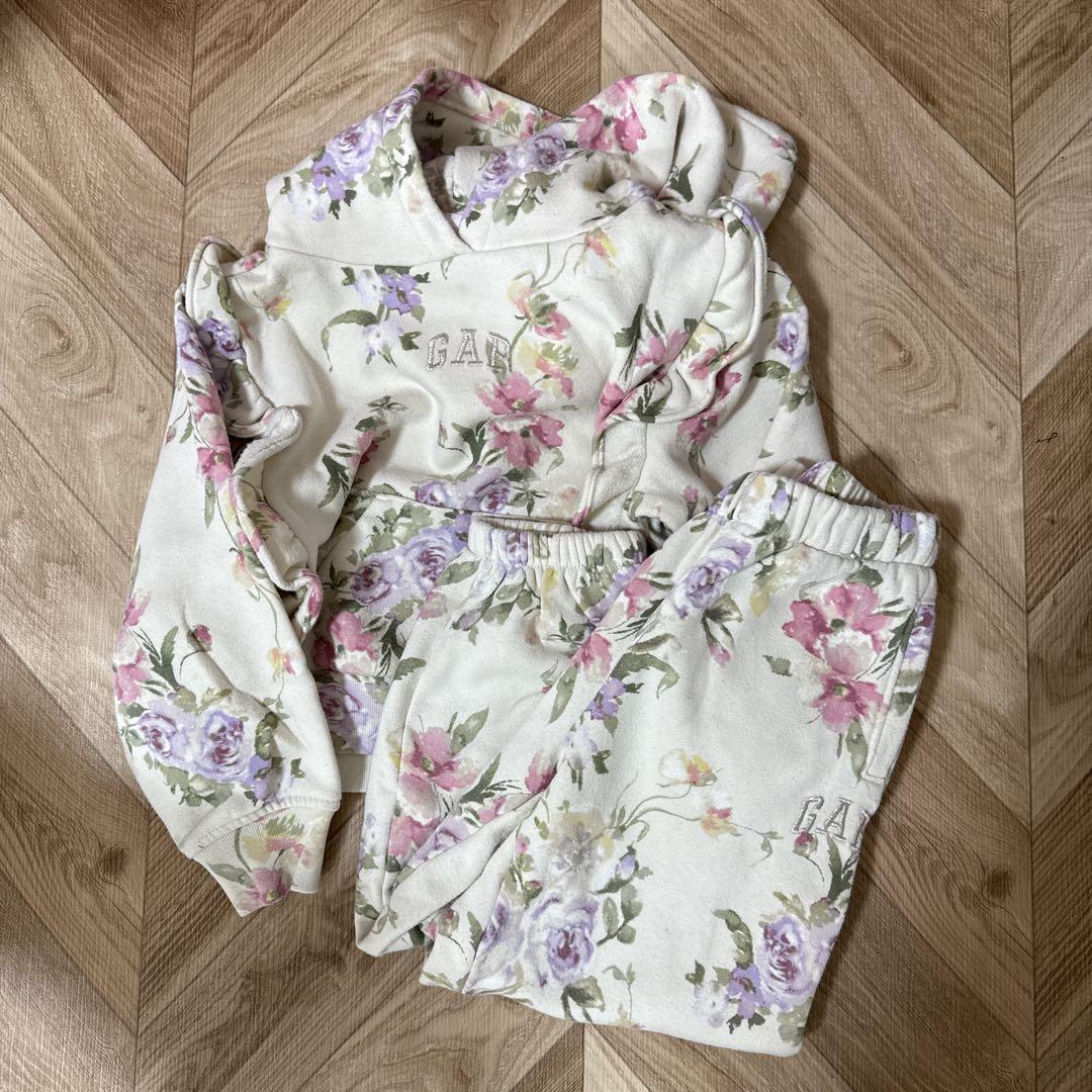 GAP フラワープリント パーカーセット