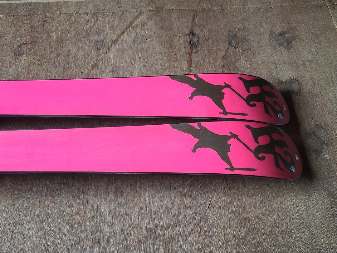 スキー 159 K2 MISS DEMEANOR スキー 159 K2 MISS DEMEANOR K2 MissDemeanor Skis - Women's