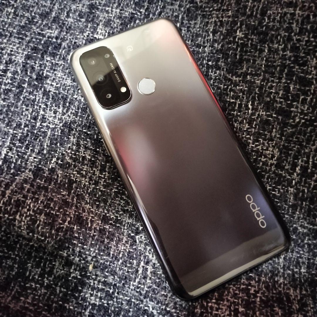 OPPO Reno5 Aシルバーブラック