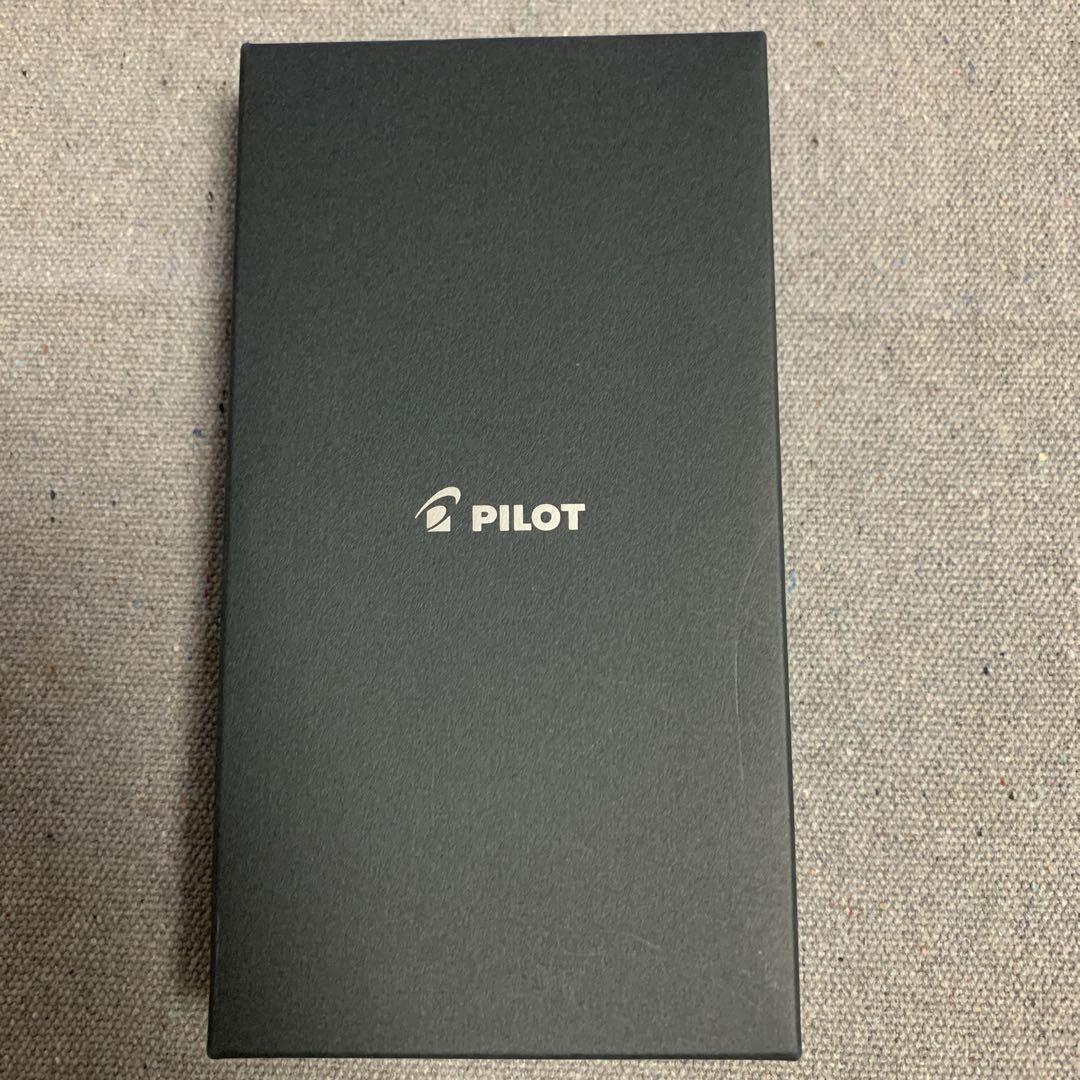 PILOT 4＋1 RIDGE