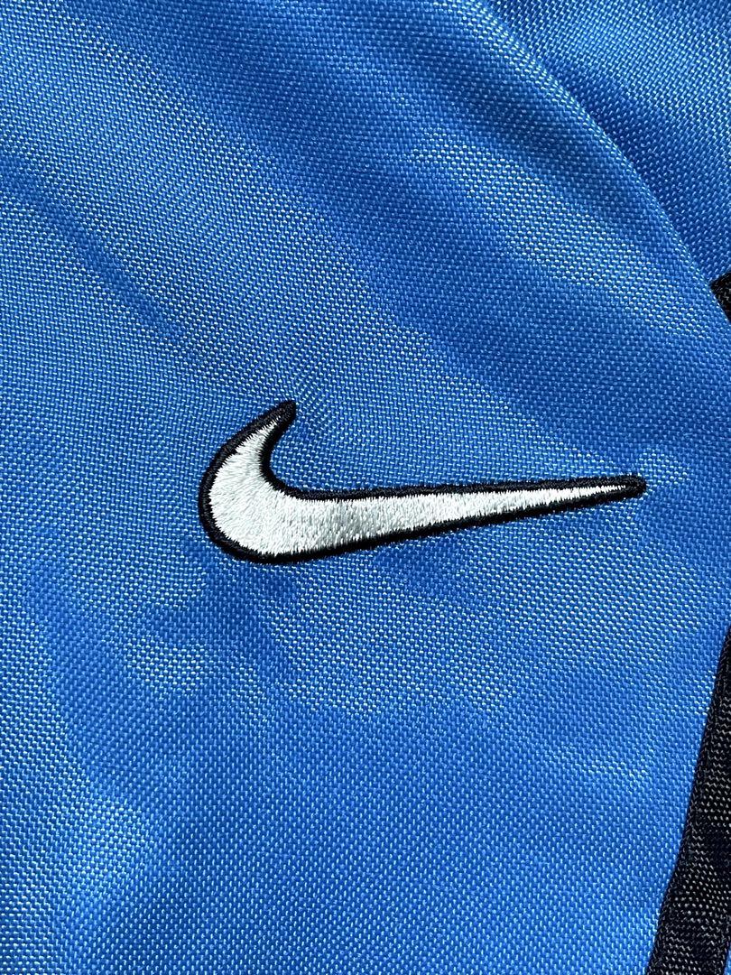 銀タグ 90s ナイキ NIKE ナイロンジャケット ワンポイント 刺繍