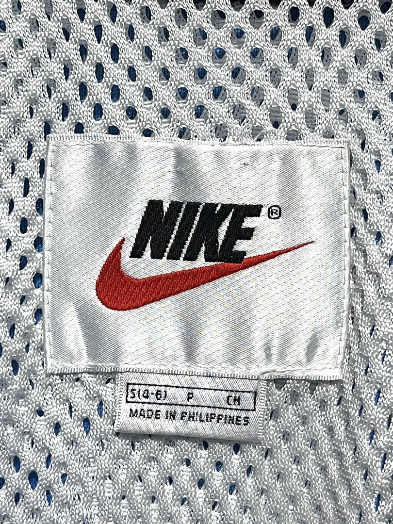 銀タグ 90s ナイキ NIKE ナイロンジャケット ワンポイント 刺繍