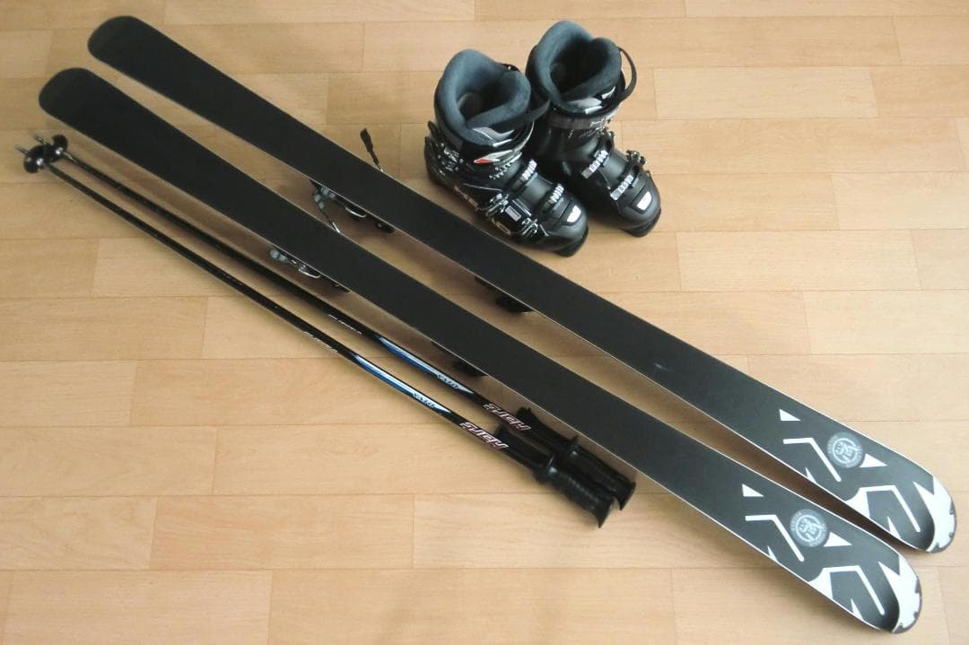 ■■送料無料■K2+HEAD■メンズスキー4点セット■163/27■WAX済■■ ■■送料無料■K2+HEAD■メンズスキー4点セット■163/27■WAX済■■