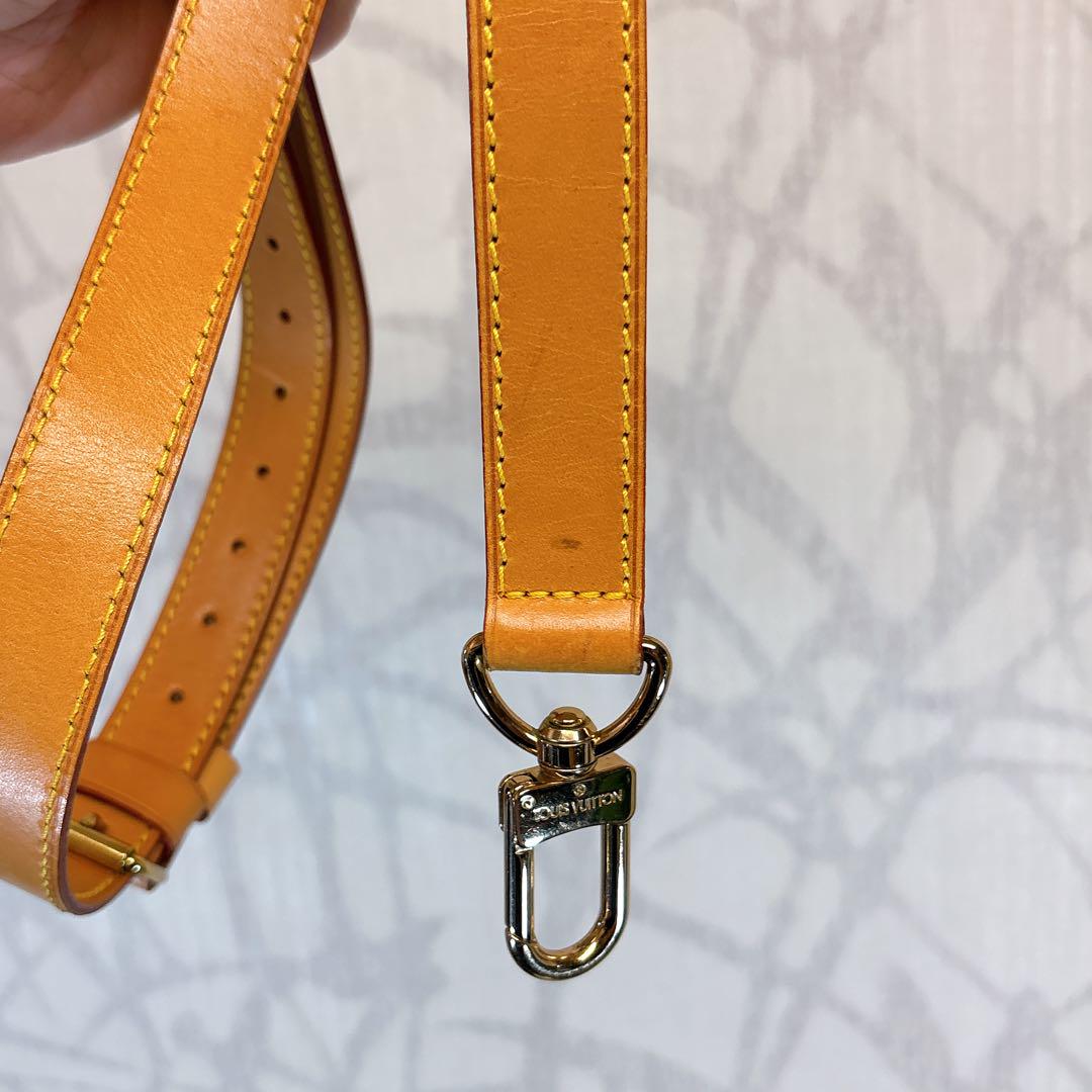 LOUIS VUITTON ルイヴィトン　レザー　ショルダーストラップ 4点　R