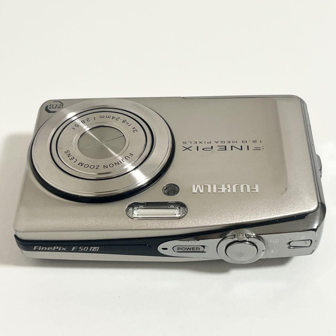 デジタルカメラ FUJIFILM finepix F50fd