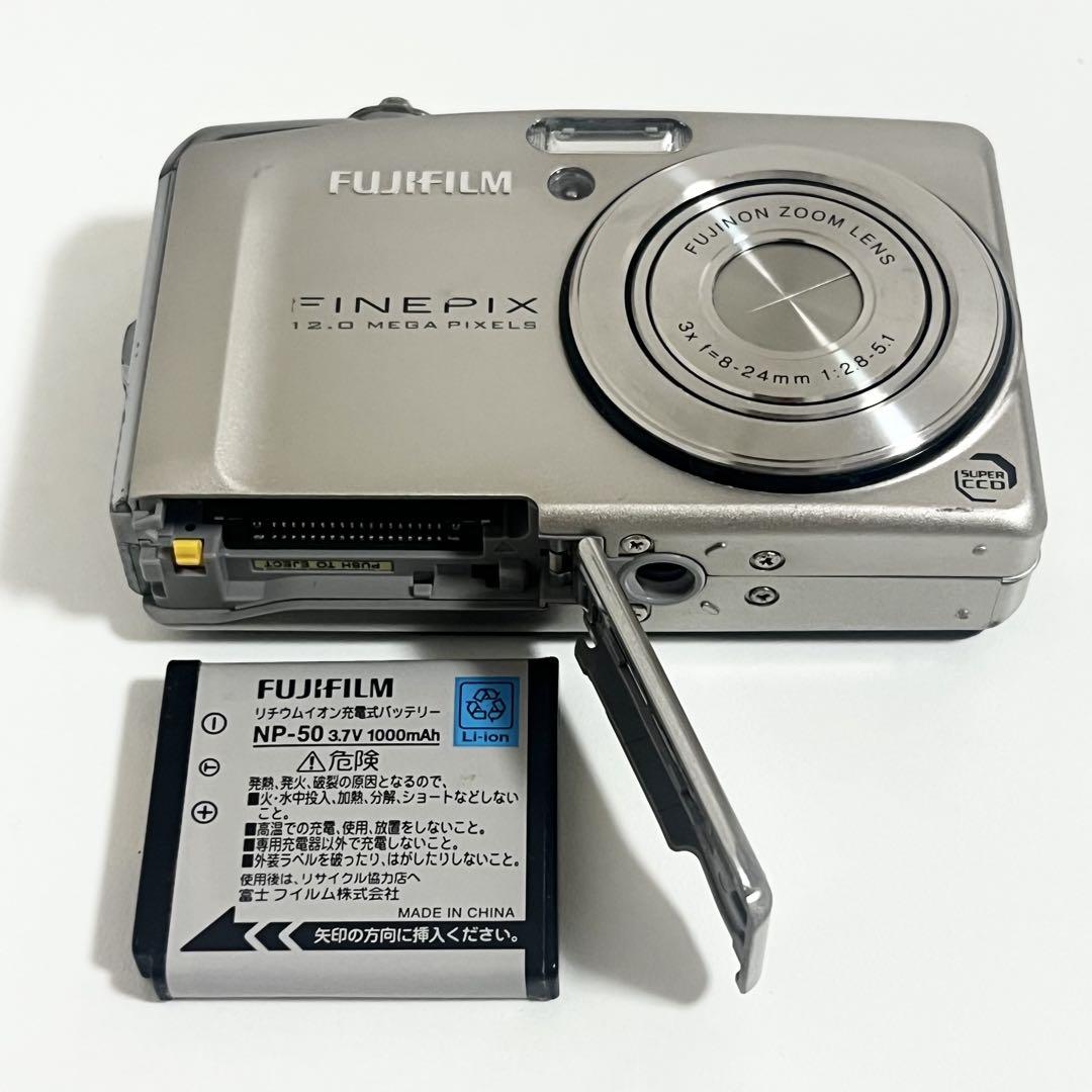 デジタルカメラ FUJIFILM finepix F50fd