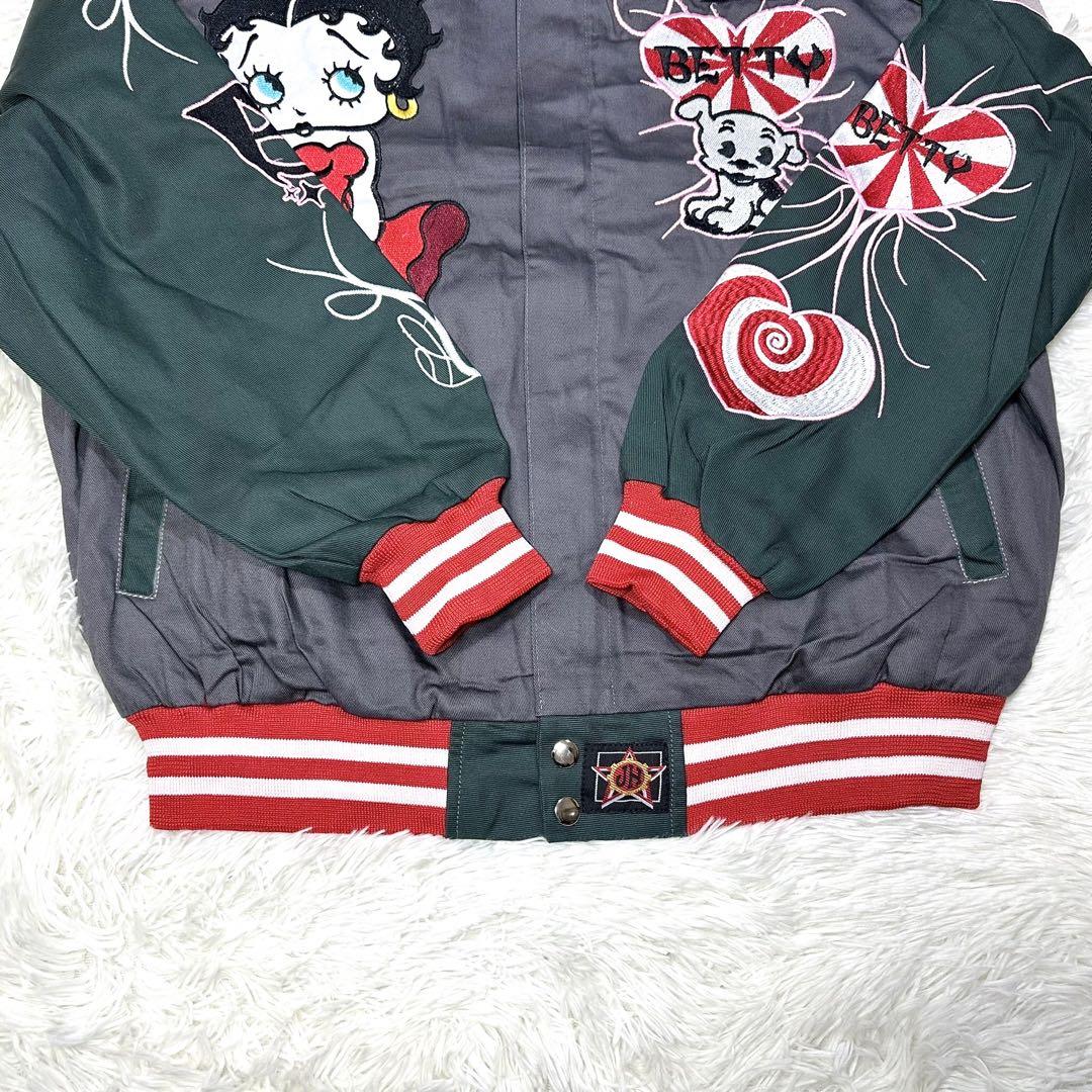 グレー グリーン