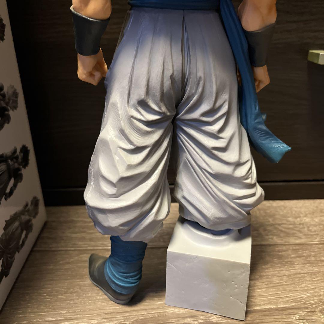 卍