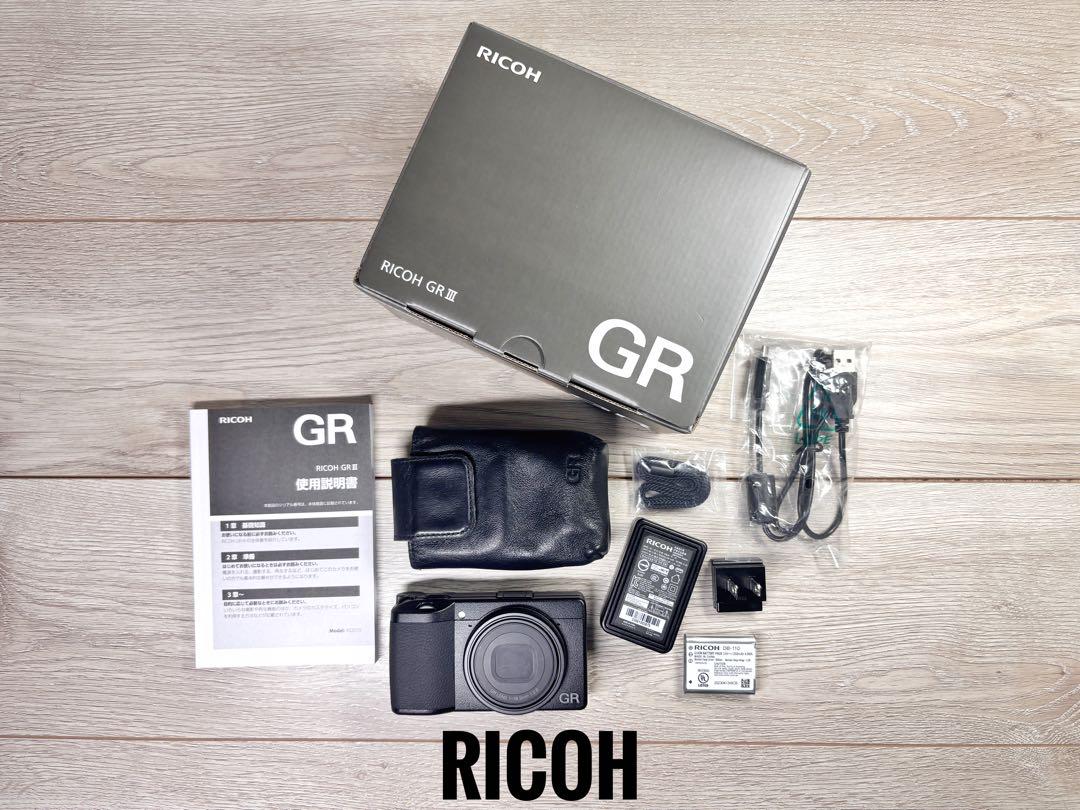 ★ほぼ新品★RICOH GR Ⅲ ショット数 851回 ほぼ未使用】RICOH GR Ⅲ ショット数101枚 ガイドブック付