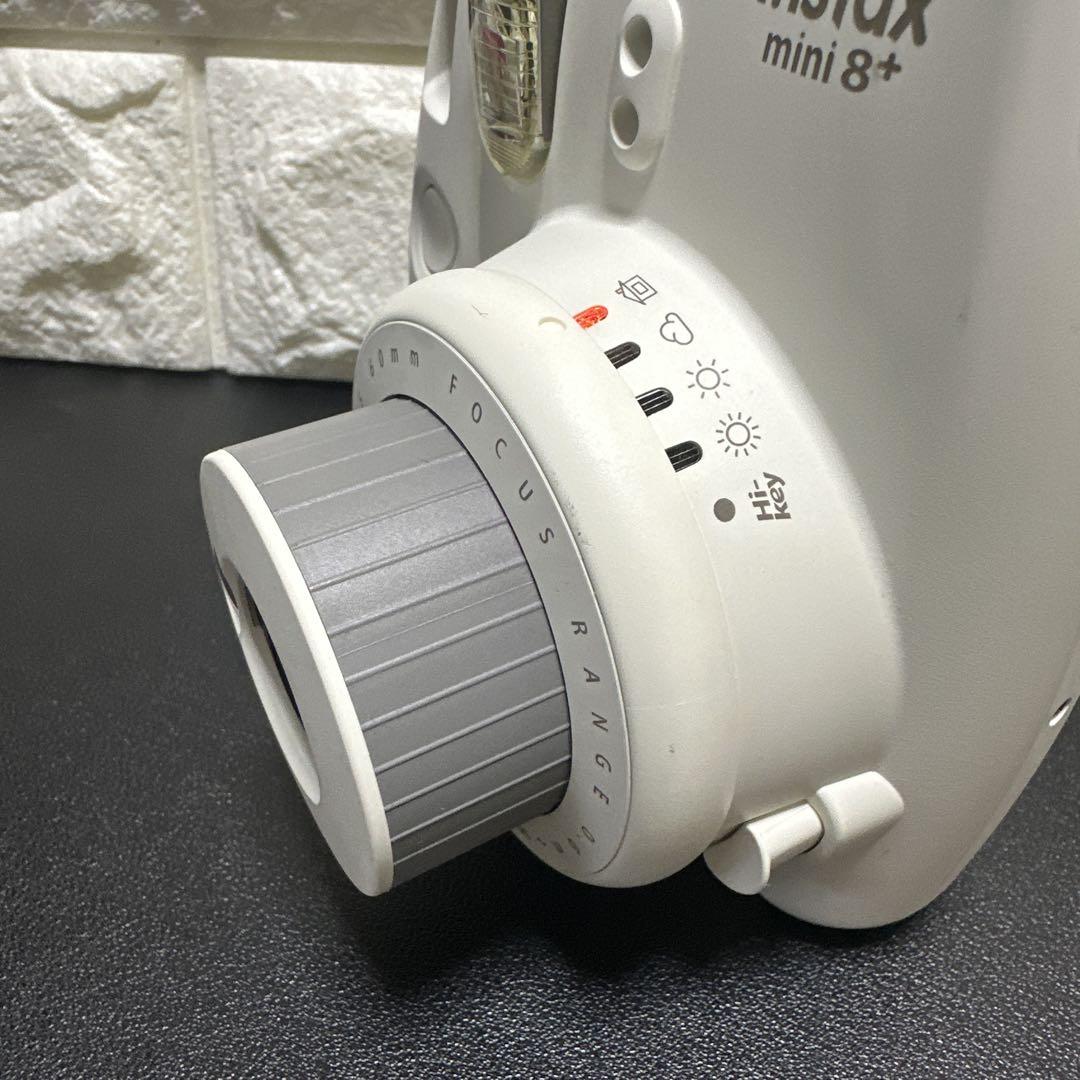 富士フイルムcheki instax mini 8+ 通電確認済　　ジャンク
