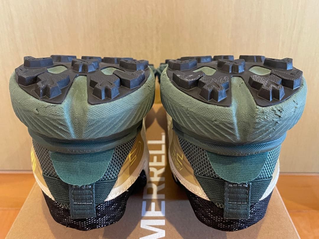 メレル アジリティーピーク5 ビーチ 44 人気色 美品! メレル アジリティーピーク5 ビーチ 44 人気色 美品!