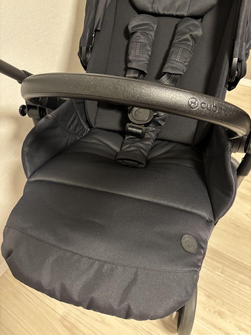 サイベックス　メリオ ブラック アルミフレーム ベビーカー 2021 Cybex