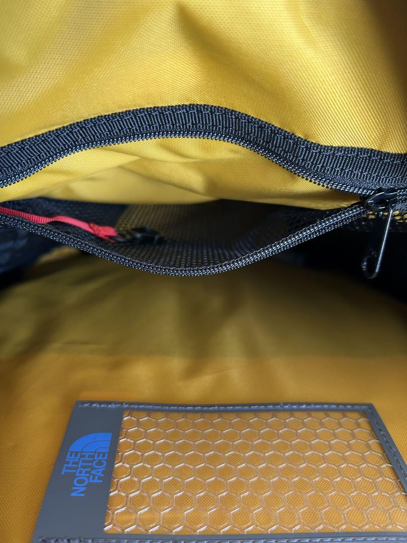 ザノースフェイス　キッズリュック スモールデイ 新品