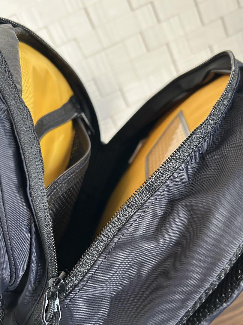 ザノースフェイス　キッズリュック スモールデイ 新品