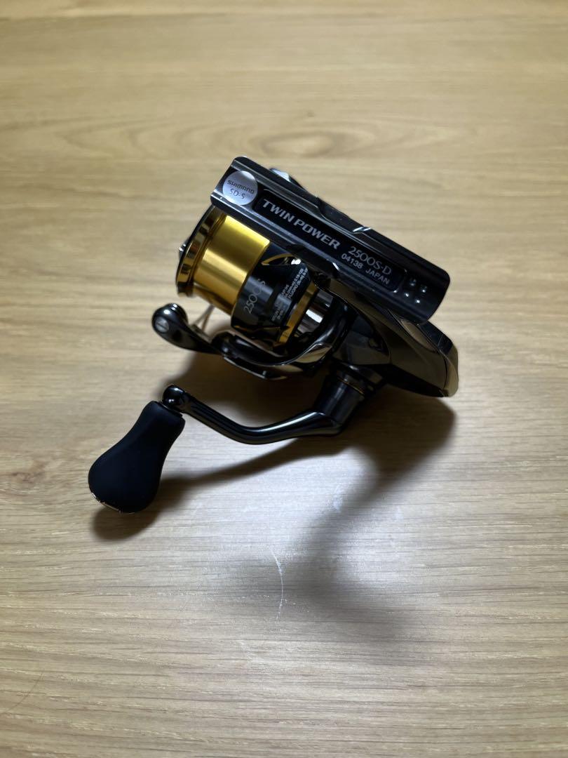 SHIMANO TWIN POWER 2500S スピニングリール