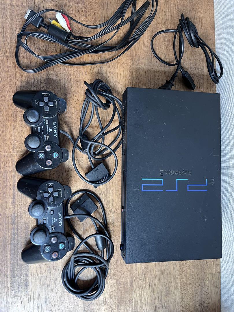 PlayStation 2 本体 + コントローラー2つ