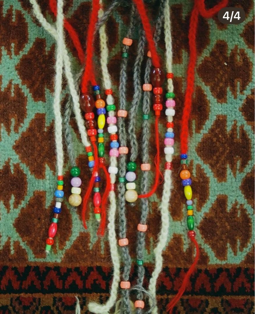 ビーズ付き耳帽子 レッド ビーズ付き耳帽子 レッド