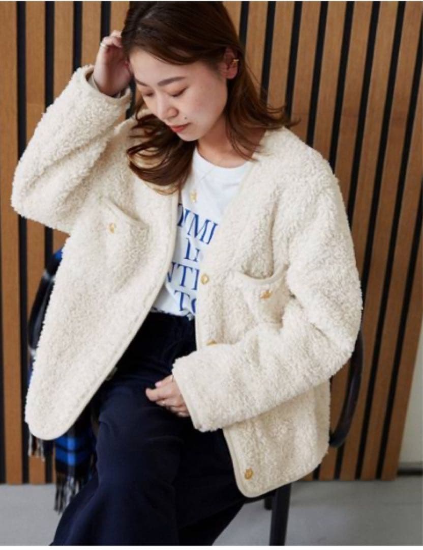 値下げ！カーリーフェイクムートンVネックジャケット