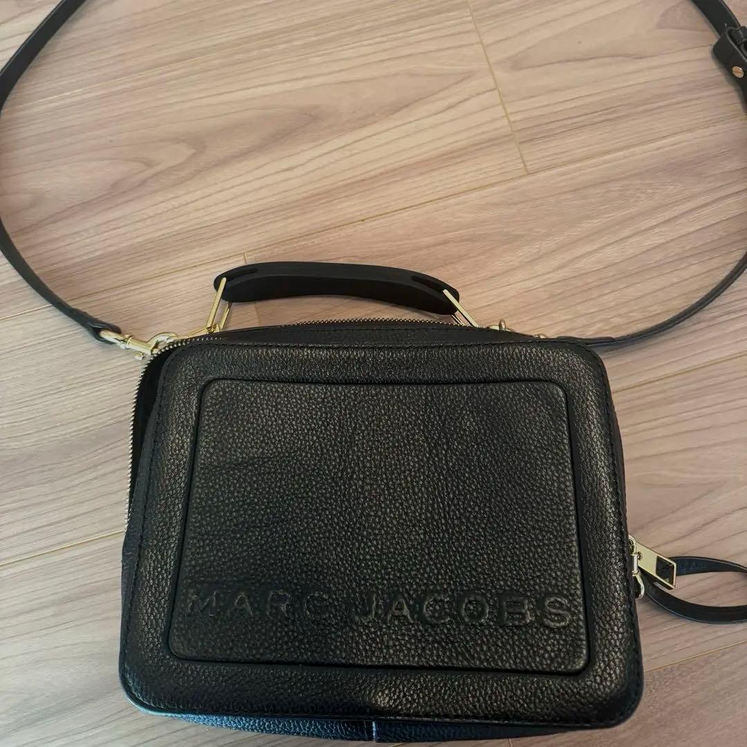 美品　MARC JACOBS ブラックショルダーバッグ 2way