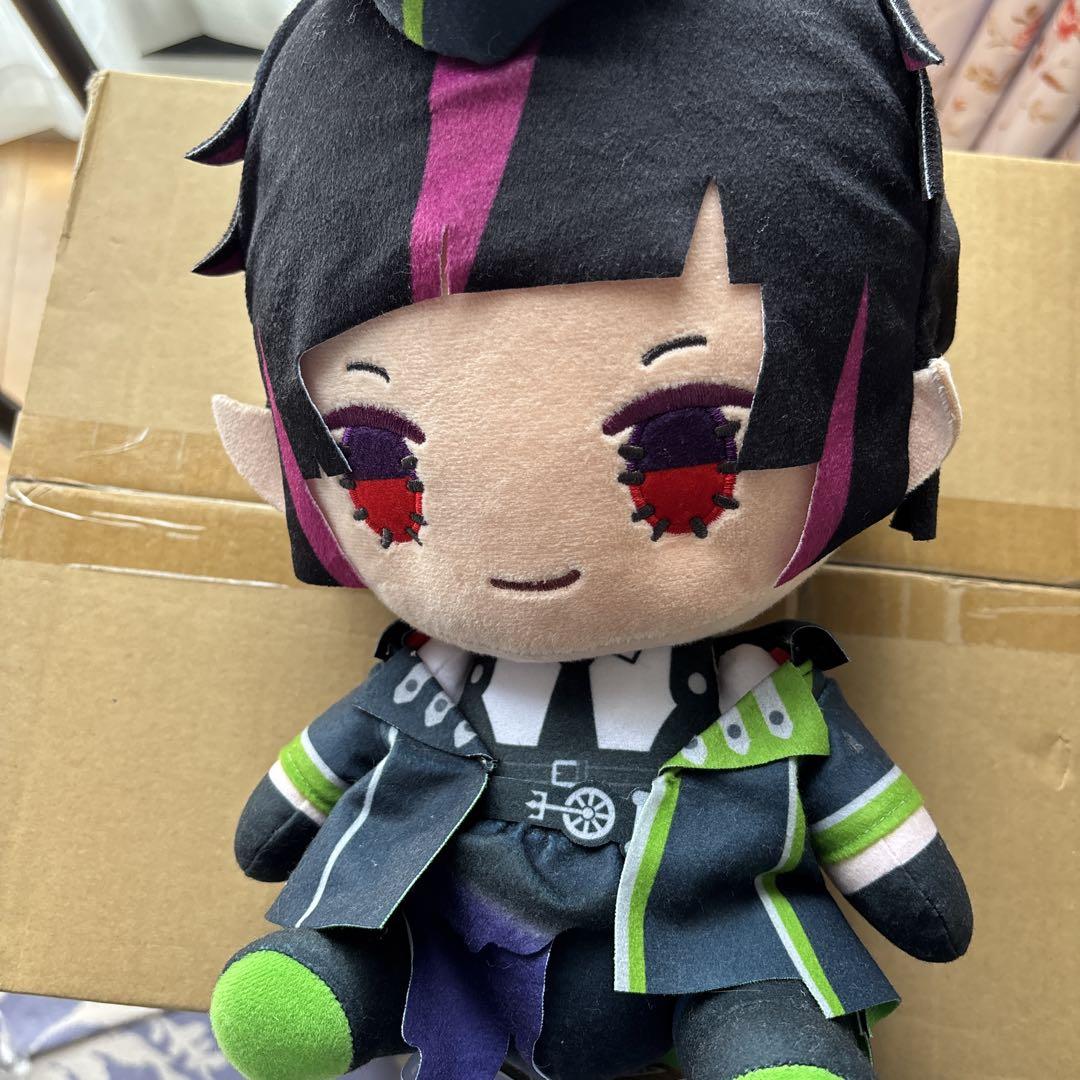 ツイステッドワンダーランド ぬいぐるみ 約30cm