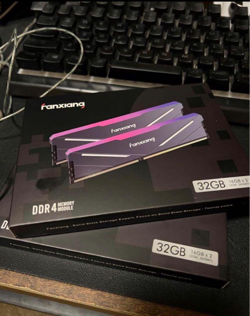 DDR4 3200Mhz 16GBx2枚 デスクトップ用