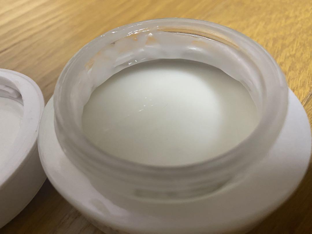 フェイスクリーム DIORSNOW ESSENCE OF LIGHT 50ml