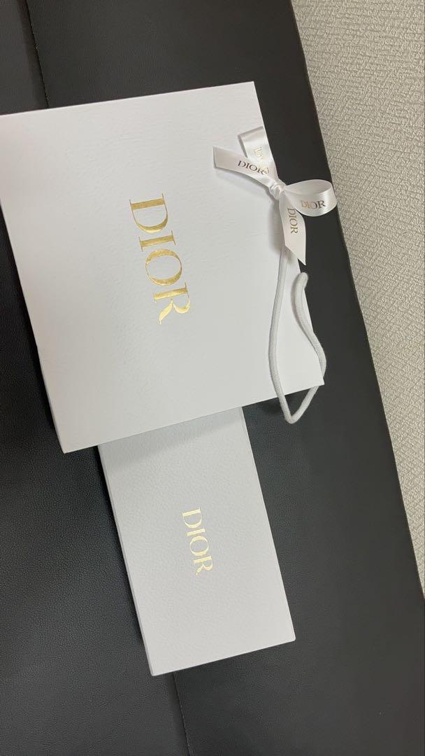 Miss Dior Eau de Parfum & ハンドクリームセット