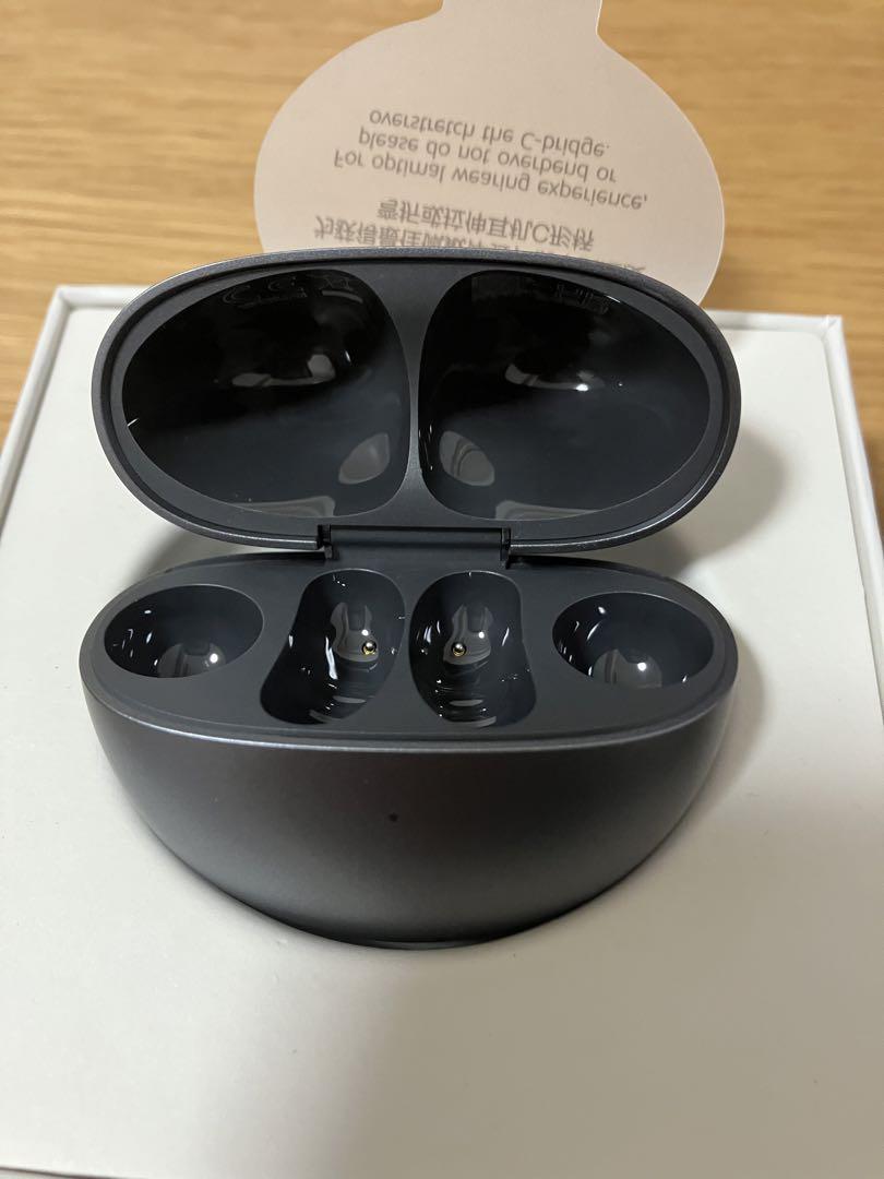 HUAWEI FreeClip ベージュ　充電ケースのみ HUAWEI FreeClip 新品充電ケースのみ ファーウェイフリークリップ
