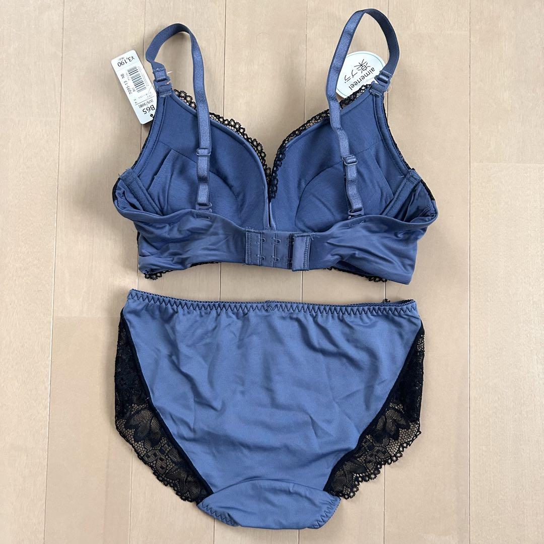 59 エメフィール aimerfeel ブラジャーショーツ セット 廃盤品