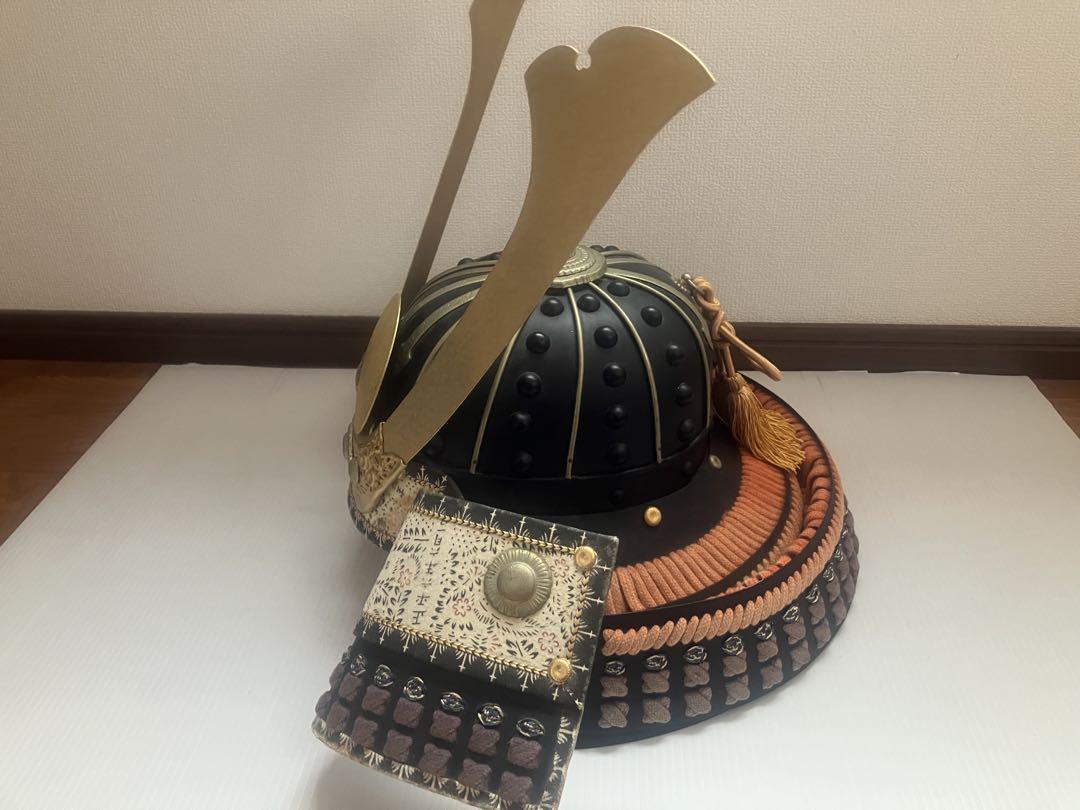 ［着用可、やや傷あり]等身大　兜　金属製