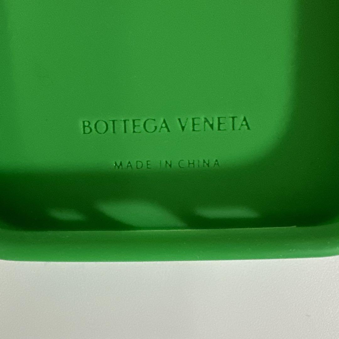 BOTTEGA VENETA ボッテガヴェネタ iphoneケース