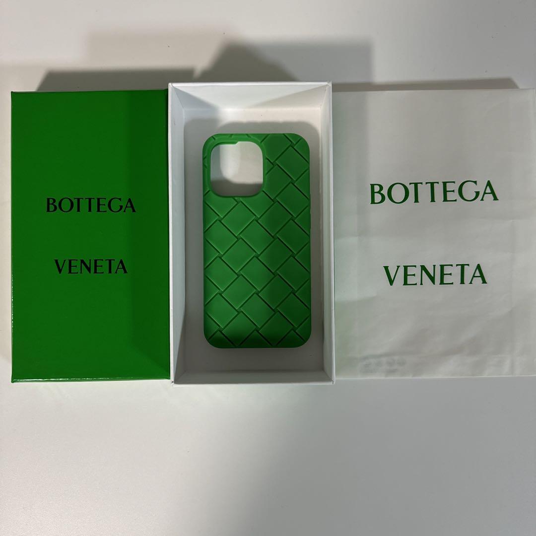 BOTTEGA VENETA ボッテガヴェネタ iphoneケース