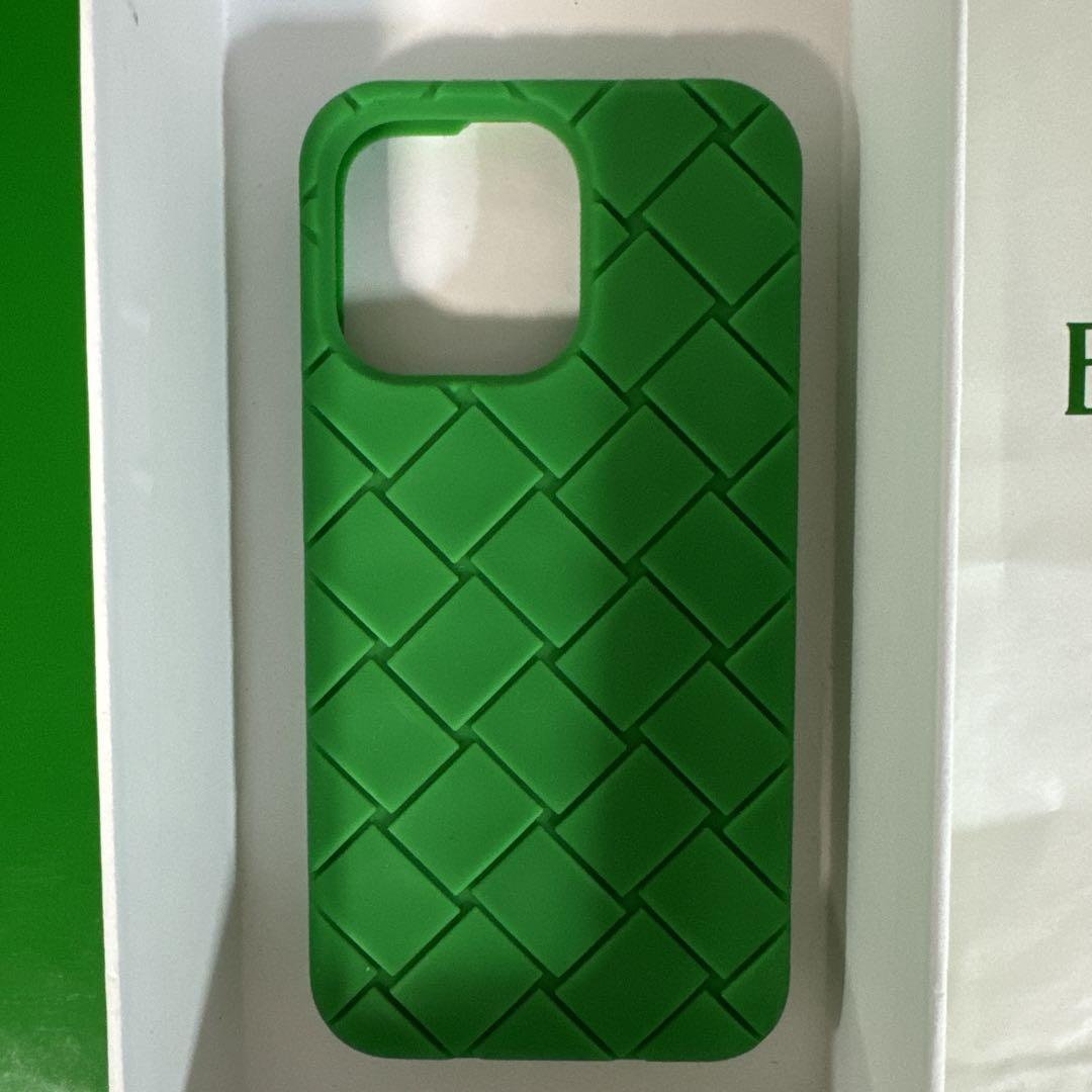 BOTTEGA VENETA ボッテガヴェネタ iphoneケース
