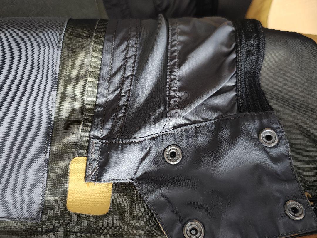 DAKINE 3L GORE-TEX スノーボードウェア カーキ/黒