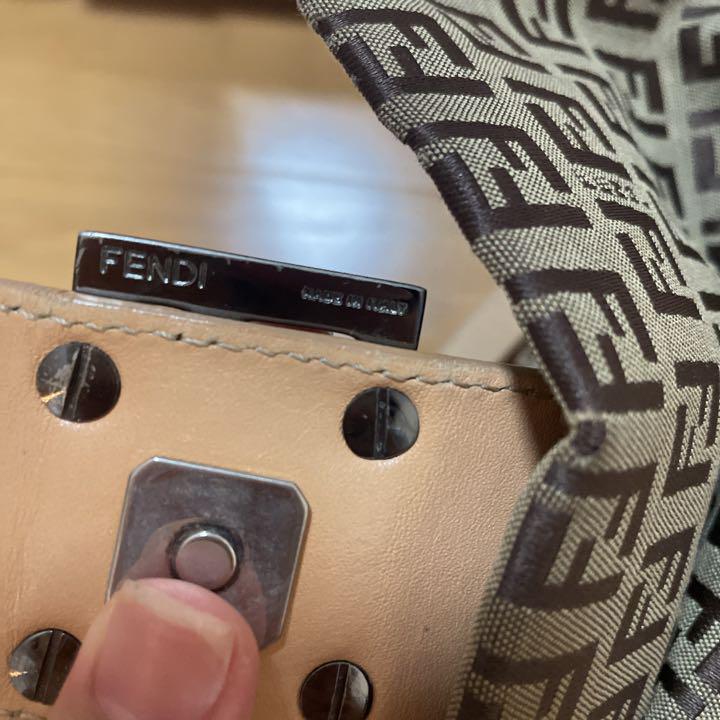 FENDI ショルダーバッグ xhUco-m70301131165 フェンディ 大特価新品