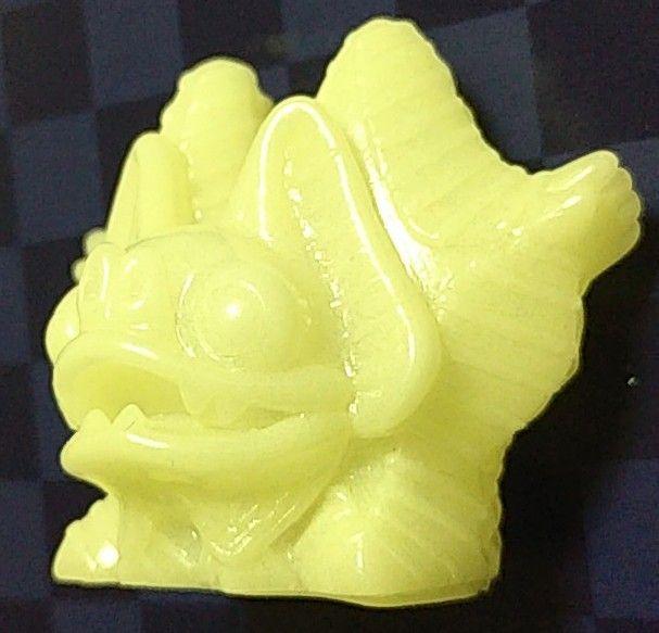 ★激レア蓄光★ペスター 指人形☆ウルトラマン☆怪獣　ソフビ　フィギュア
