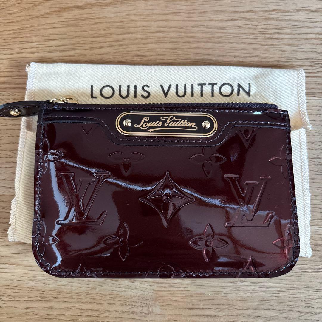 Louis Vuitton ヴェルニ ダークブラウン コインケース
