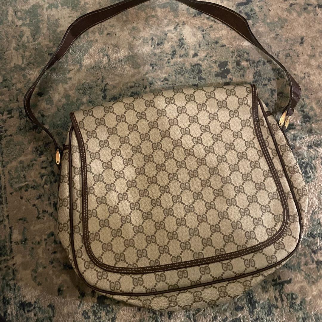 Gucci GGパターン ショルダーバッグ