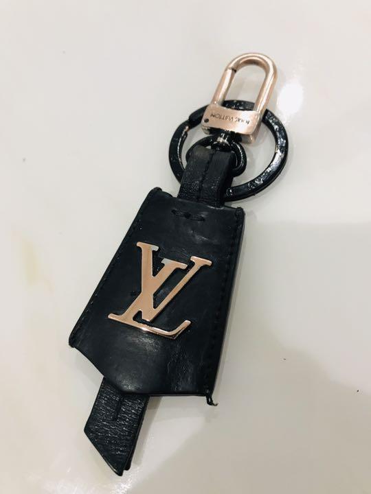 ヴィトン LOUI VUITTON キーリング