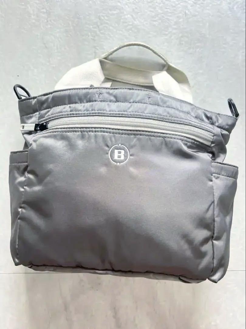 BRIEFING グレー トートバッグ　カートバック　ゴルフ シルバー BRIEFING グレー トートバッグ カートバック ゴルフ シルバー
