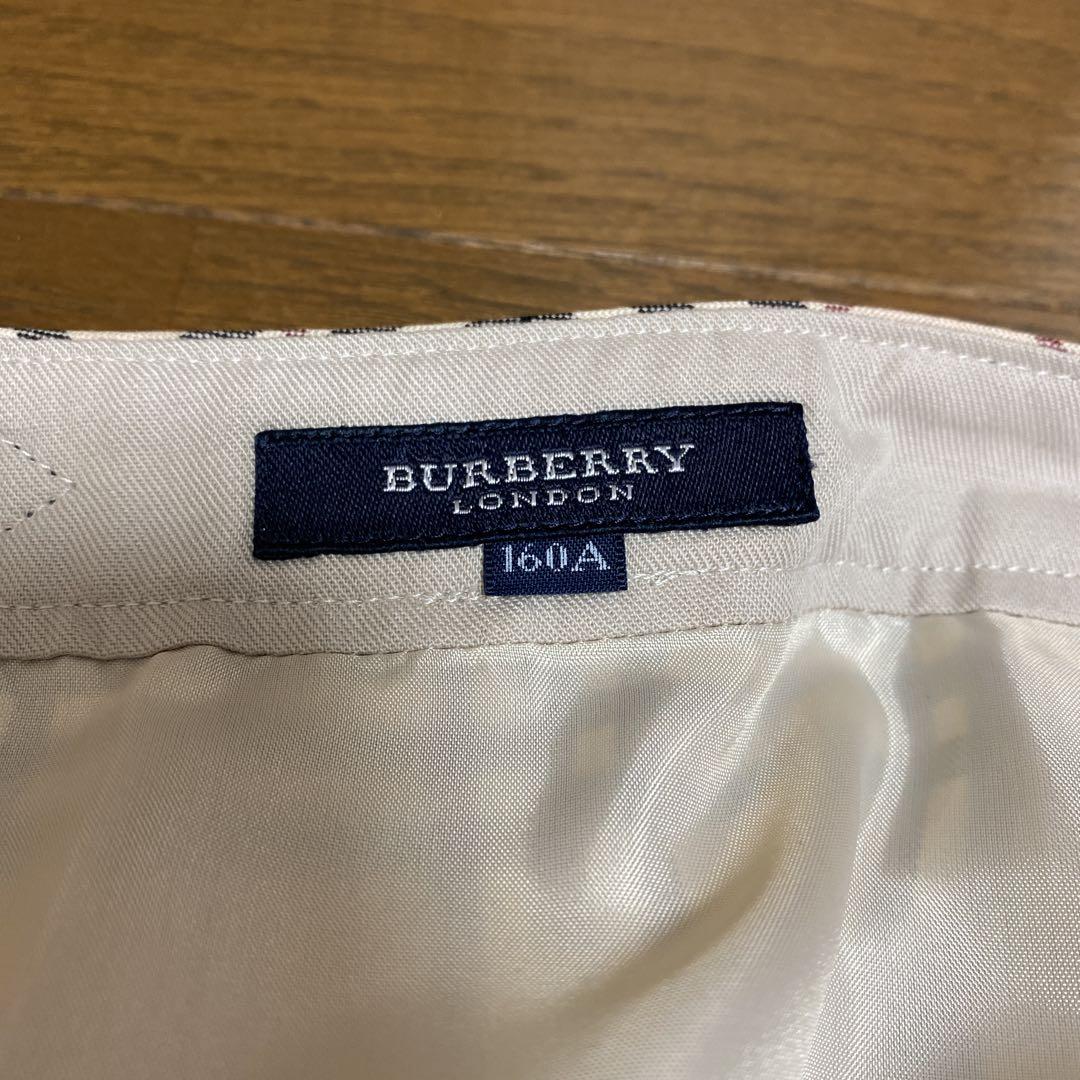 BURBERRY スカート